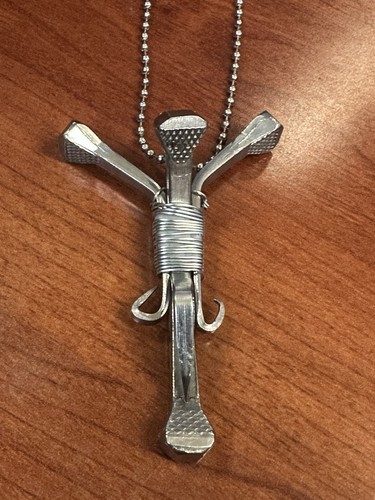 Collana crocifisso brutalista - collana,