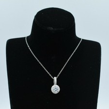 Collana con ciondolo zirconi