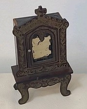 Antica casa delle bambole