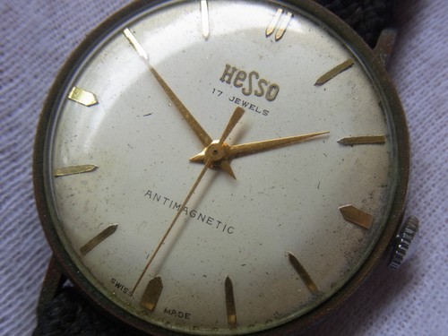 Spazzatura orologio manuale - orologio,
