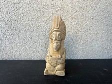Statuette Stylisée