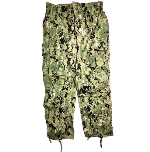 Nuovo navy uniforme da - nuovo!,