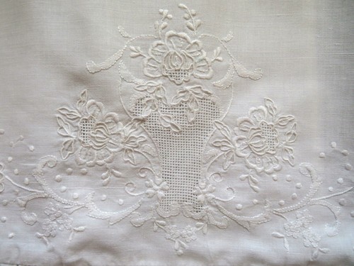 One standard pillow sham - ,