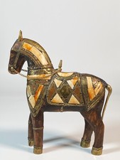 Antico cavallo corazzato legno
