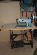 MACCHINA DA CUCIRE INDUSTRIALE PER TESSUTI PESANTI E PELLE