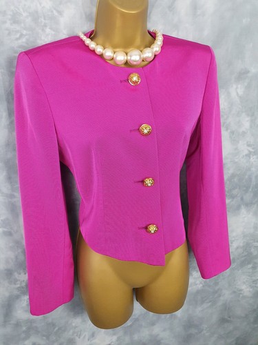 Splendida giacca blazer corta