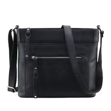 Delaney Borsa a tracolla