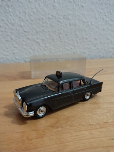 Mercedes benz 220 taxi 47 - taxi, 1:47