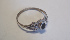 ANELLO IN ARGENTO 925 - CON PIETRA NERA - DIAMETRO INTERNO 18 mm Circa