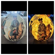 Uovo di struzzo decoupage