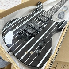 NUOVO Schecter Synyster Gates