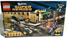 LEGO SUPER HEROES 6864 BATMOBILE & TWO-FACE CHASE FUMETTO 100% COMPLETO & SCATOLA