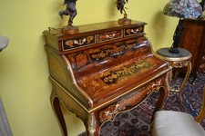 Secretaire- scrittoio a ribalta stile Luigi XV intarsiata