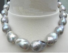 ENORME COLLANA DI PERLE GRIGIE