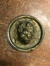 MOSTRINA LEONE  PLACCHETTA  ANTICA VINTAGE IN OTTONE LAMIERINO  PER MOBILE