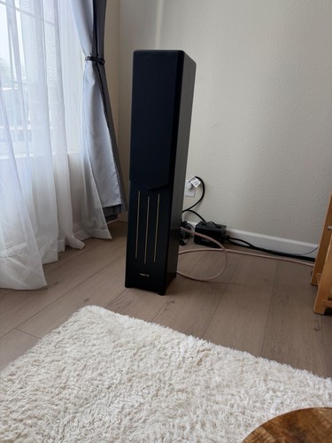 Mint merlin vsm speakers - vsm,