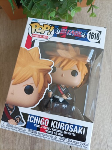 Figurine ichigo kurosaki - figurine,