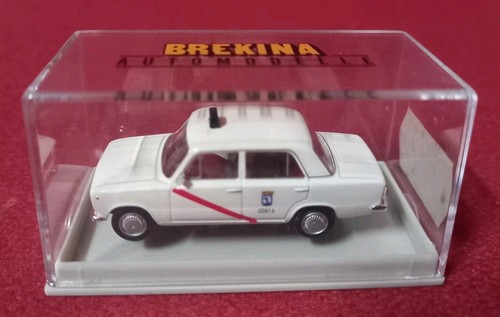 Macchina fiat 124 taxi brekina - macchina,