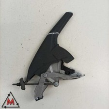 Leva freno a mano 82A711301J per AUDI A1 MK2 GB 25 TFSI 2018 usata (85333)