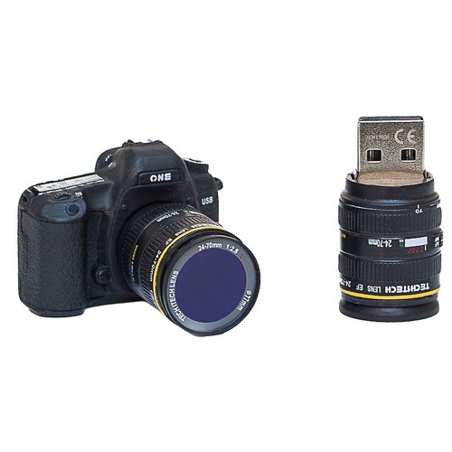 Pendrive 32gb macchina - pendrive,