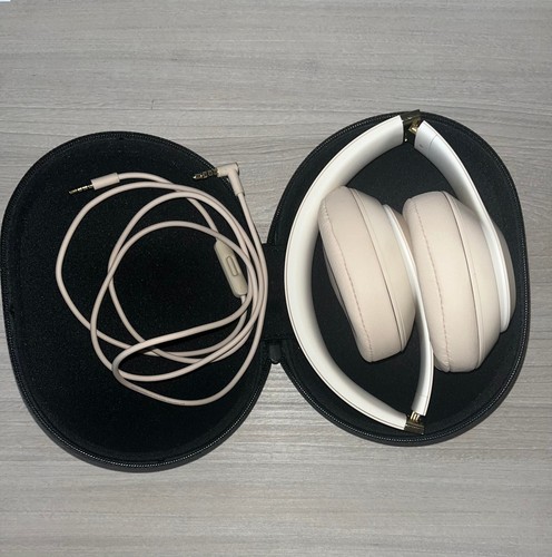 Beats studio3 wireless - beats, special