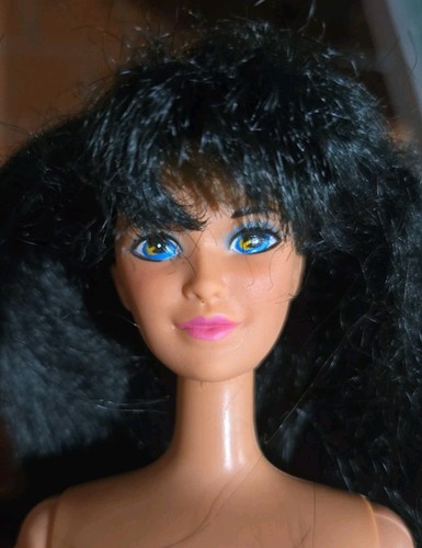 Barbie vintage nia brune - nia,