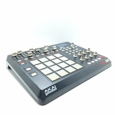 Controlador MIDI Akai MPD32