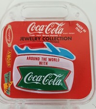 Spilla COCA COLA Around The World Collezione Di Gioielli