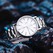 Orologio Elegante e Sportivo