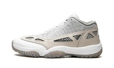 Nike Air Jordan 11 Retro Low