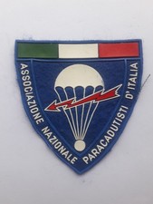 Distintivo Omerale Associazione Nazionale Paracadutisti A.N.P.d'I. plastica.