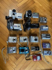Lotto 16 Fotocamere Digitali e