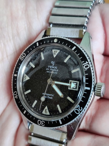 Watch vintage yema skin diver