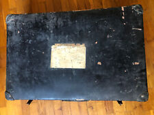 Antica valigia di Cartone