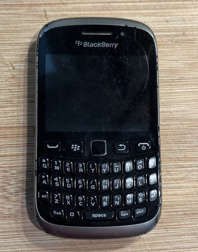 Used blackberry curve - used, 9320