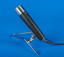 NUOVO microfono dinamico Akai DM-13 con supporto in metallo originale GX-747 GX-636