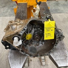 Cambio Manuale Toyota Yaris 5M 1.0 BENZ. 2009