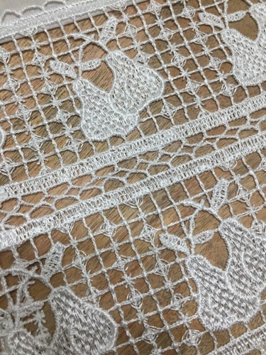 Tenda con pizzo macramè - , pere