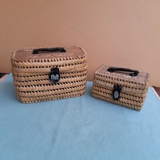 COPPIA DI CESTINI PORTA PRANZO DA SCUOLA MATERNA IN VIMINI anni '60 VINTAGE