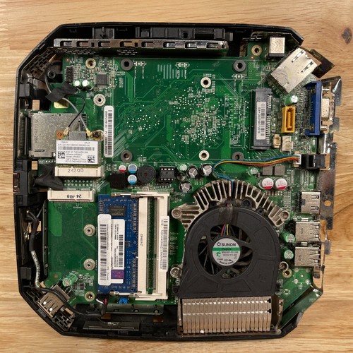 Mini desktop acer - desktop, revo