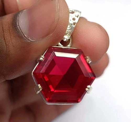 Naturale rosso rubino - naturale,