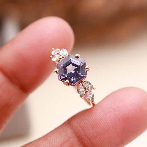 Anello esagonale alessandrite