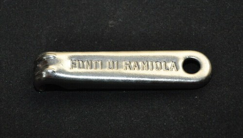 Apribottiglie metallo fonti - metallo,