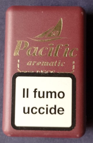 Pacchetto sigarette in - -,