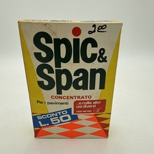 Detergente per pavimenti in