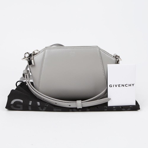 Givenchy antigona nano - antigona,