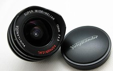Voigtländer  SUPER WIDE - HELIAR  15 mm. F 4,5  ASPHERICAL e MIRINO
