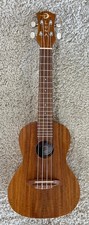 Ukulele da concerto in acacia
