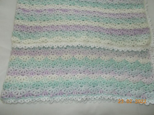 Baby shawl hand crochet - , in