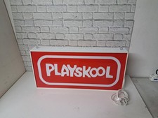 insegna  luminosa  bifacciale al neon    playskool.materiale  plastica ...